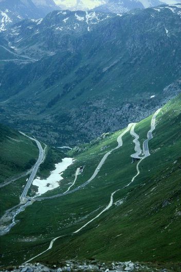 Abfahrt vom Furka-Pass