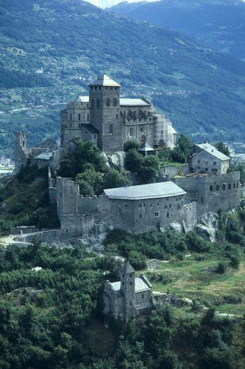 Domkapitel ValÃšre in Sion