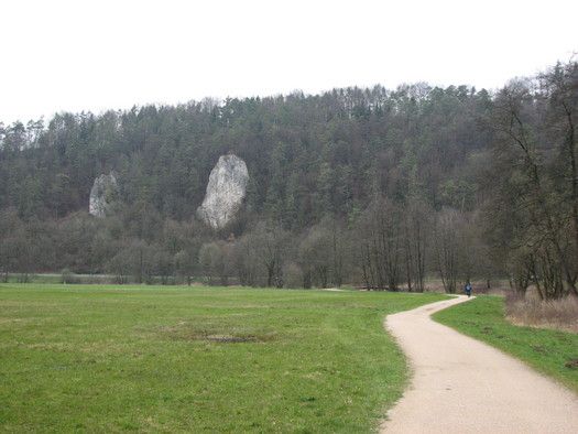 Die ersten Felsen