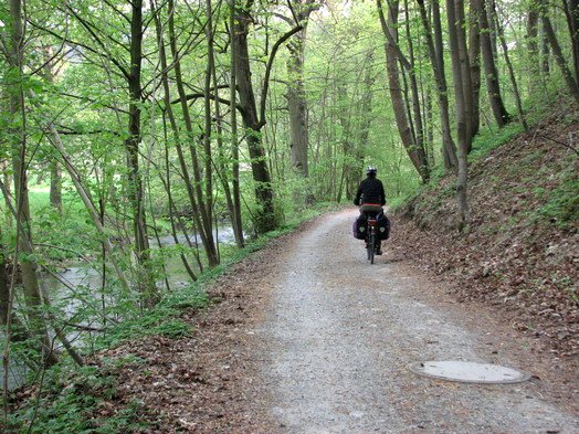 Unstrutradweg vor Reiser