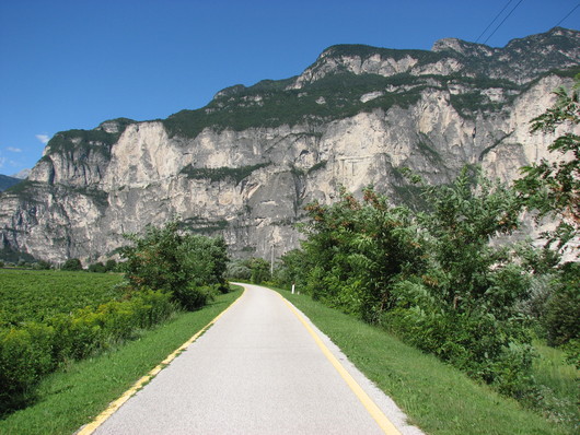 Via Claudia Augusta auf dem Etschdeich