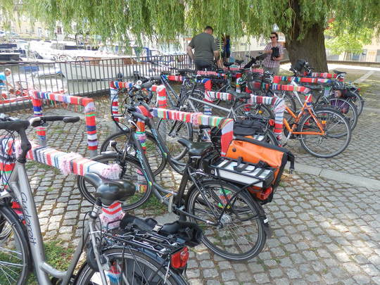 Malchow: beh&auml;kelte Fahrradst&auml;nder