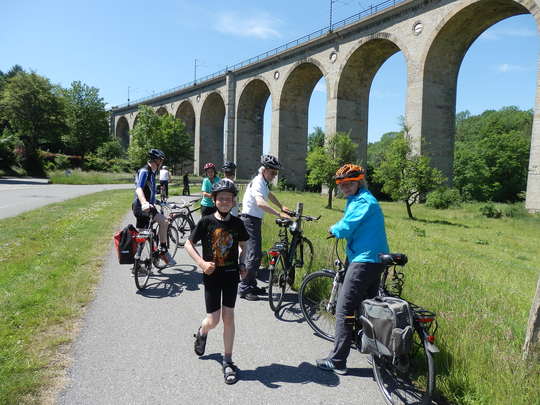 Vor dem Altenbekener Viadukt