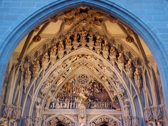 Bern: M&uuml;nsterportal