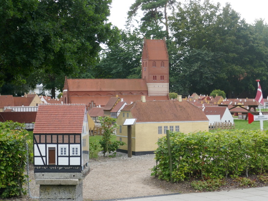 Kj&oslash;ge Miniby