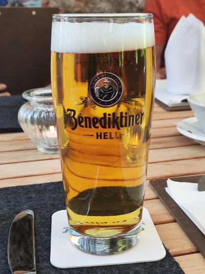 Benediktiner-Hell